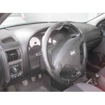 opel astra g berlina del año 2002