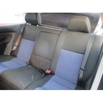 volkswagen golf iv berlina (1j1) del año 2000