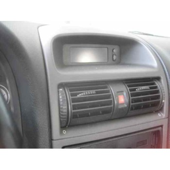 opel astra g berlina del año 2002