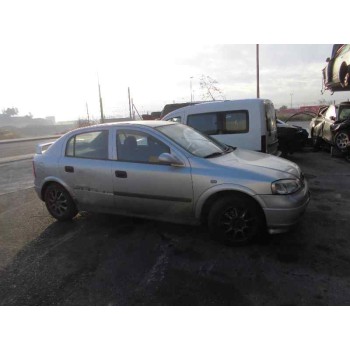 opel astra g berlina del año 1998