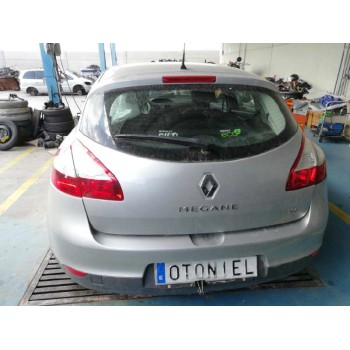 renault megane iii berlina 5 p del año 2012