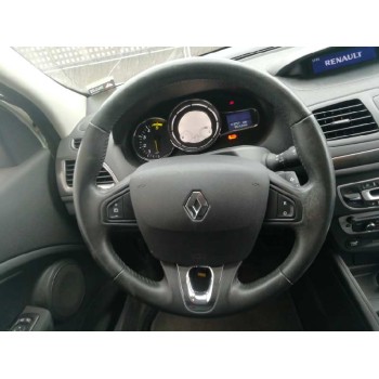 renault megane iii berlina 5 p del año 2014