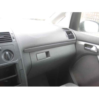 volkswagen touran (1t1) del año 2004