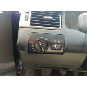 audi a6 berlina (4b2) del año 2000