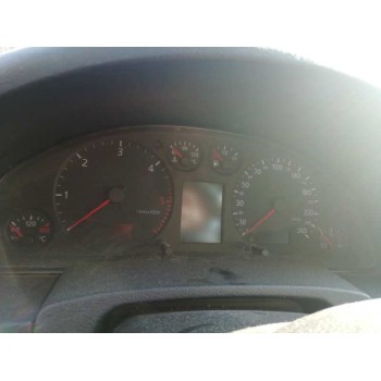 audi a6 berlina (4b2) del año 2000