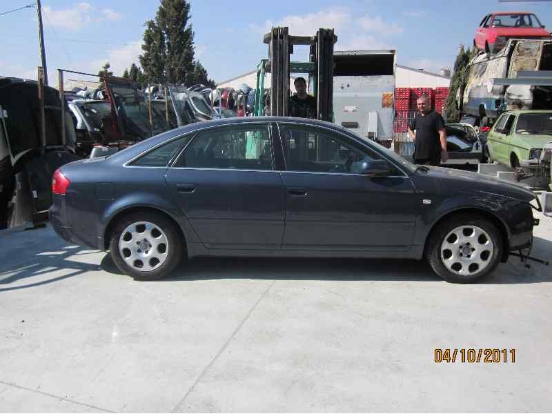 AUDI A6 BERLINA (4B2)