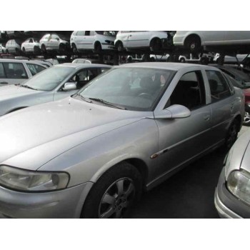 opel vectra b berlina del año 2001