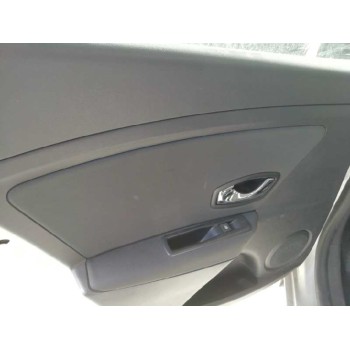 renault megane iii berlina 5 p del año 2012