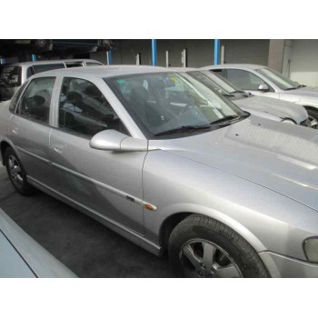 opel vectra b berlina del año 2001