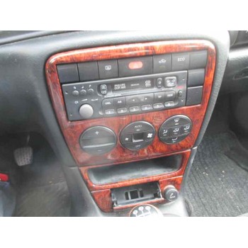 opel vectra b berlina del año 2001