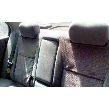 nissan primera berl./familiar (p10/w10) del año 1995