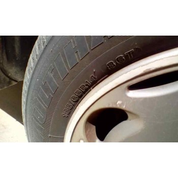 nissan primera berl./familiar (p10/w10) del año 1995