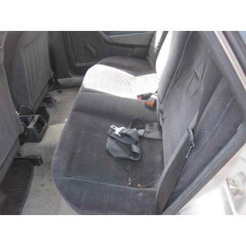 opel vectra a del año 1990