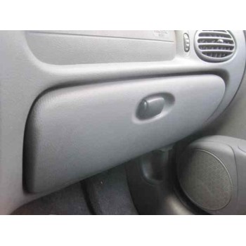 renault megane i fase 2 classic (la..) del año 2000