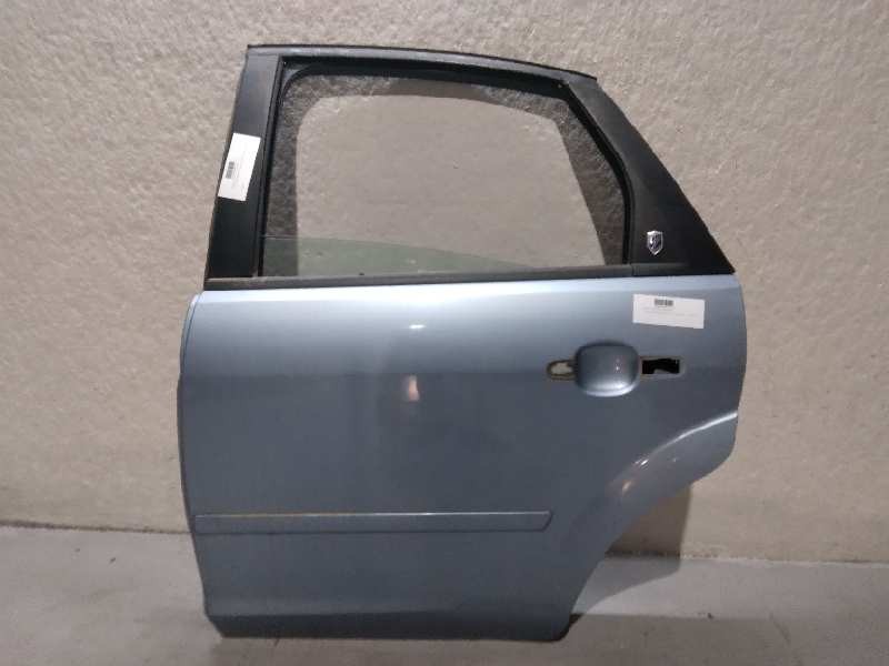 Recambio de puerta trasera izquierda para ford focus berlina (cap) 1.6 tdci cat referencia OEM IAM   