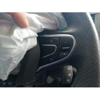 renault megane iv berlina 5p del año 2019