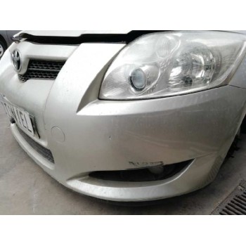 toyota auris del año 2007