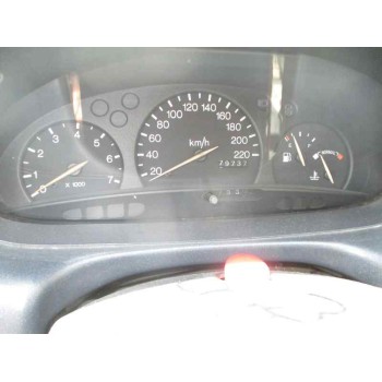 ford escort berlina/turnier del año 1999