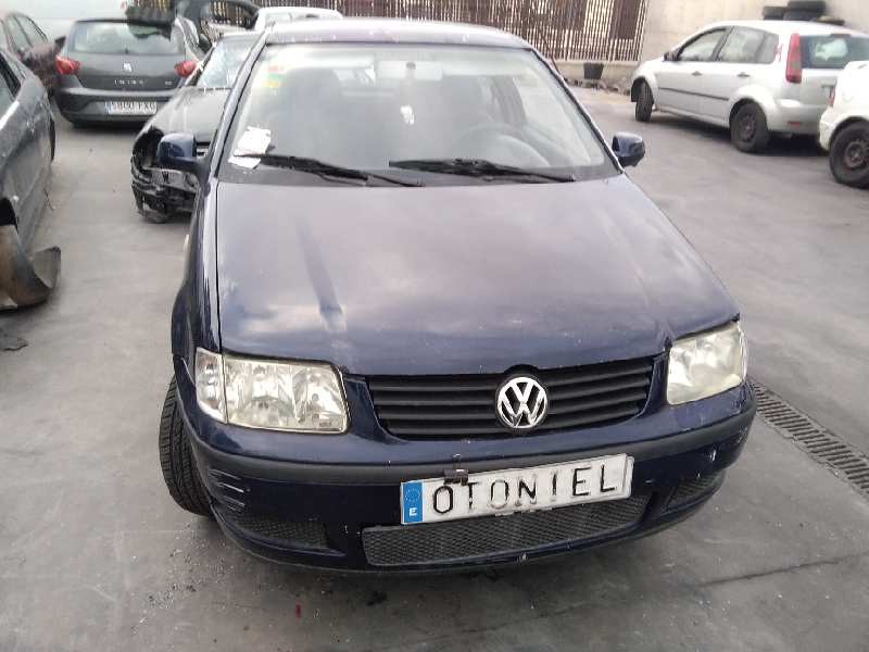 volkswagen polo berlina (6n2) del año 1999