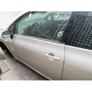 toyota auris del año 2007