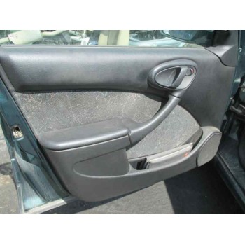 citroën xsara berlina del año 2000