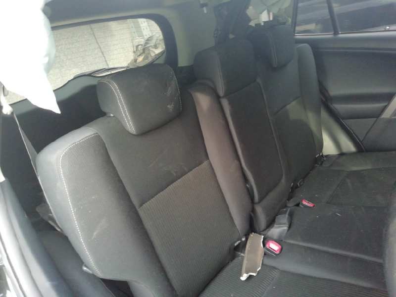 Recambio de asientos traseros para toyota rav 4 active referencia OEM IAM   