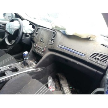 renault megane iv berlina 5p del año 2019