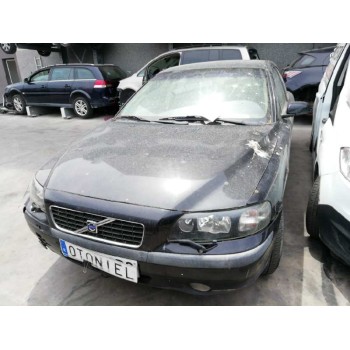 volvo s60 berlina del año 2003