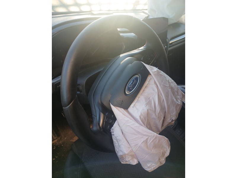 Recambio de volante para ford fiesta vii (hj, hf) 1.0 ecoboost referencia OEM IAM   