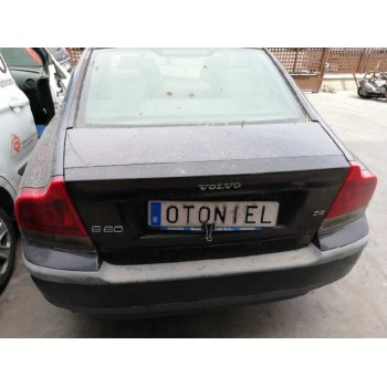volvo s60 berlina del año 2003