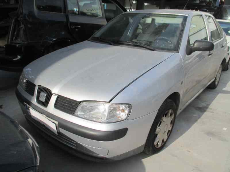 SEAT CORDOBA BERLINA (6K2)