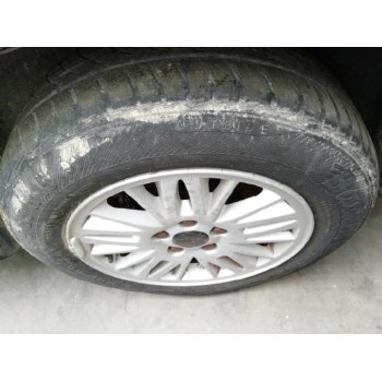 volvo s60 berlina del año 2003