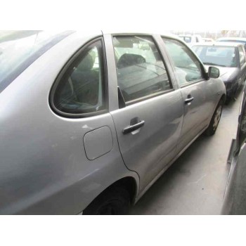 seat cordoba berlina (6k2) del año 2002
