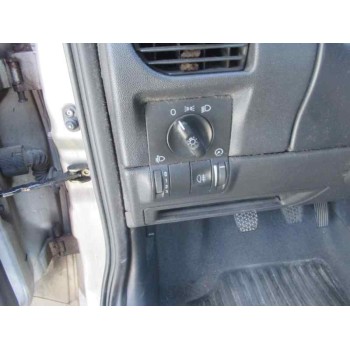 opel corsa c del año 2002