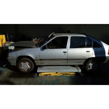 opel kadett e del año 1990