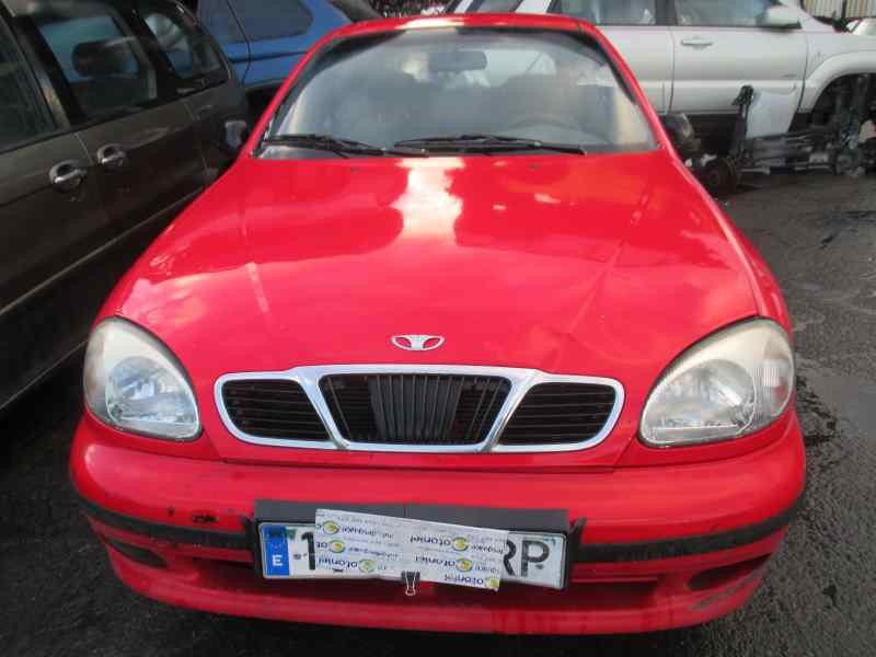 daewoo lanos del año 2001