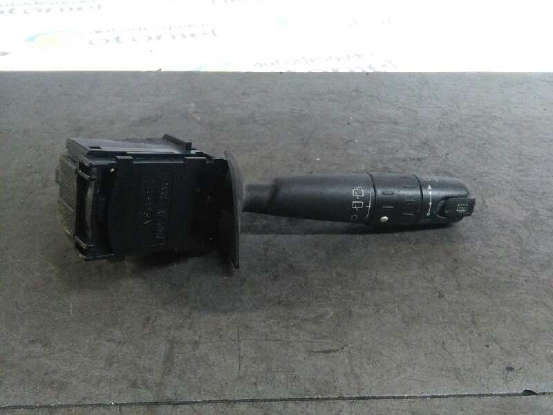 Recambio de mando limpia para citroën xsara berlina 1.9 td sx referencia OEM IAM   