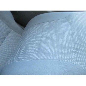 opel corsa c del año 2002