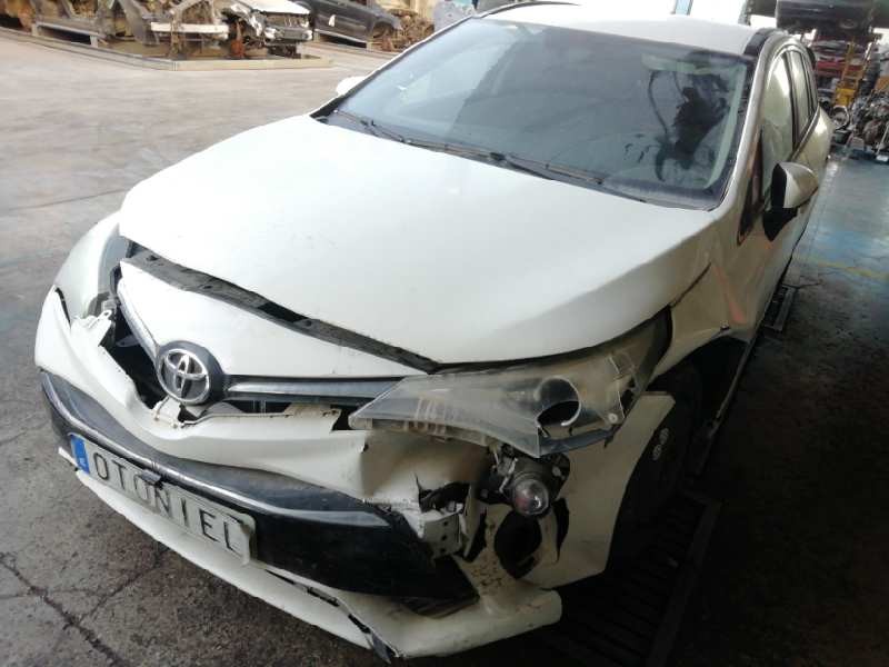 TOYOTA AVENSIS TOURING SPORTS