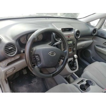 kia carens (un) del año 2008