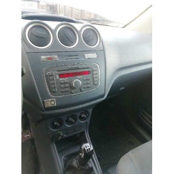 ford transit connect del año 2010