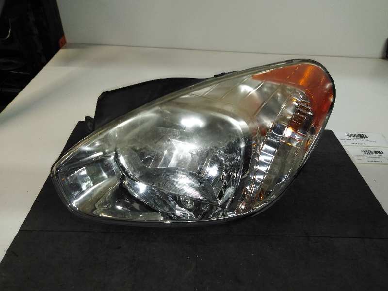 Recambio de faro izquierdo para hyundai accent (mc) gl referencia OEM IAM  MONOPTICA PARA PULIR