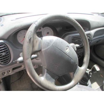 renault megane i fase 2 berlina (ba0) del año 2000