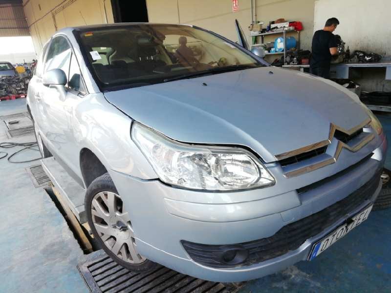 CITROËN C4 COUPE