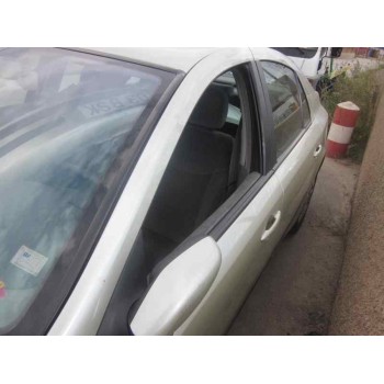 renault laguna ii (bg0) del año 2001