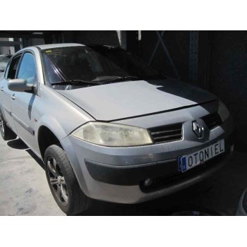 renault megane ii classic berlina del año 2004