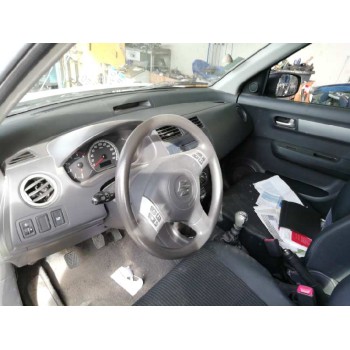 suzuki swift berlina (mz) del año 2006