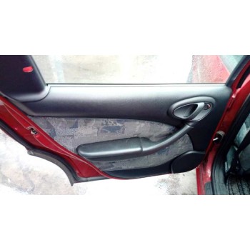 citroën xsara berlina del año 1999