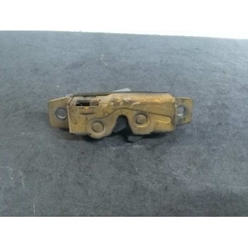 CERRADURA PUERTA TRASERA DERECHA 