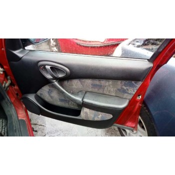 citroën xsara berlina del año 1999